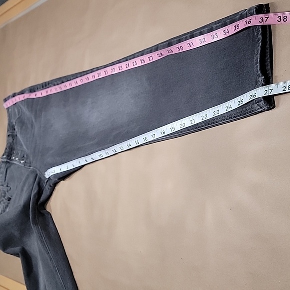 Old Navy Size 8 Washed Black / Gray Power Straight High Rise Denim Jeans - Picture 6 of 13